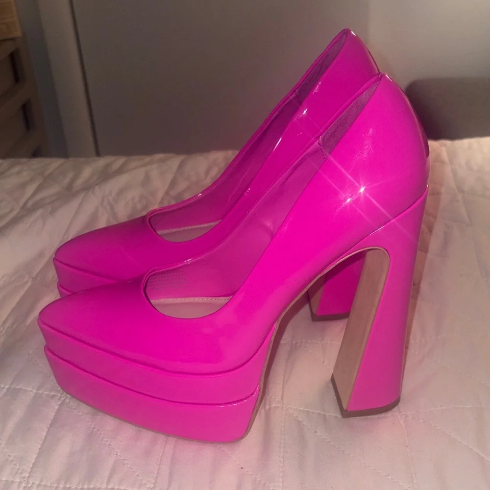 Women’s Patent Hot Pink Platform Pumps - Sleek High Heel Statement Shoe 6.5